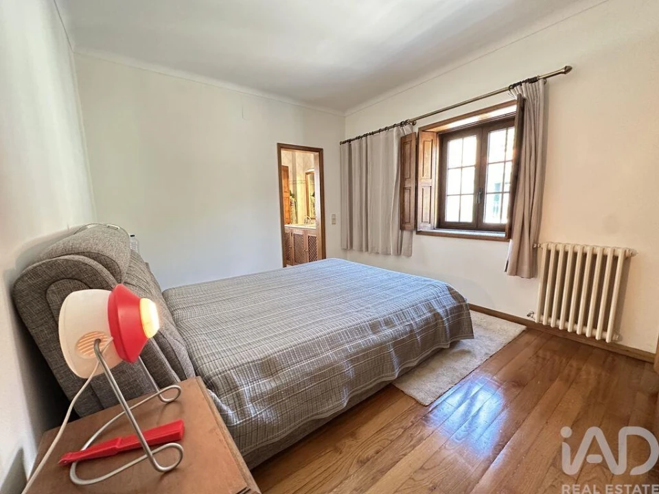 Moradia T6 para Venda em Ventosa e Cova Foto 31