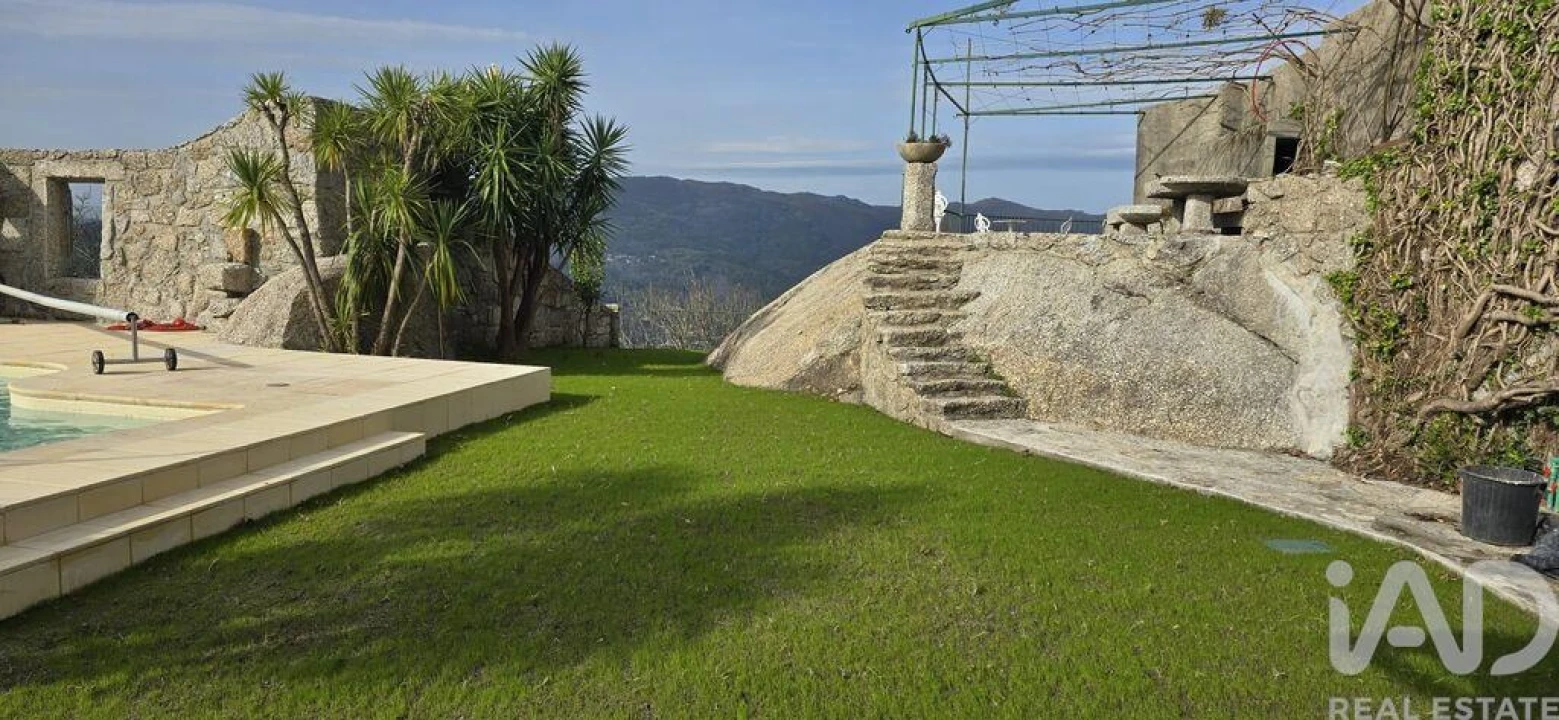 Moradia T6 para Venda em Ventosa e Cova Foto 4