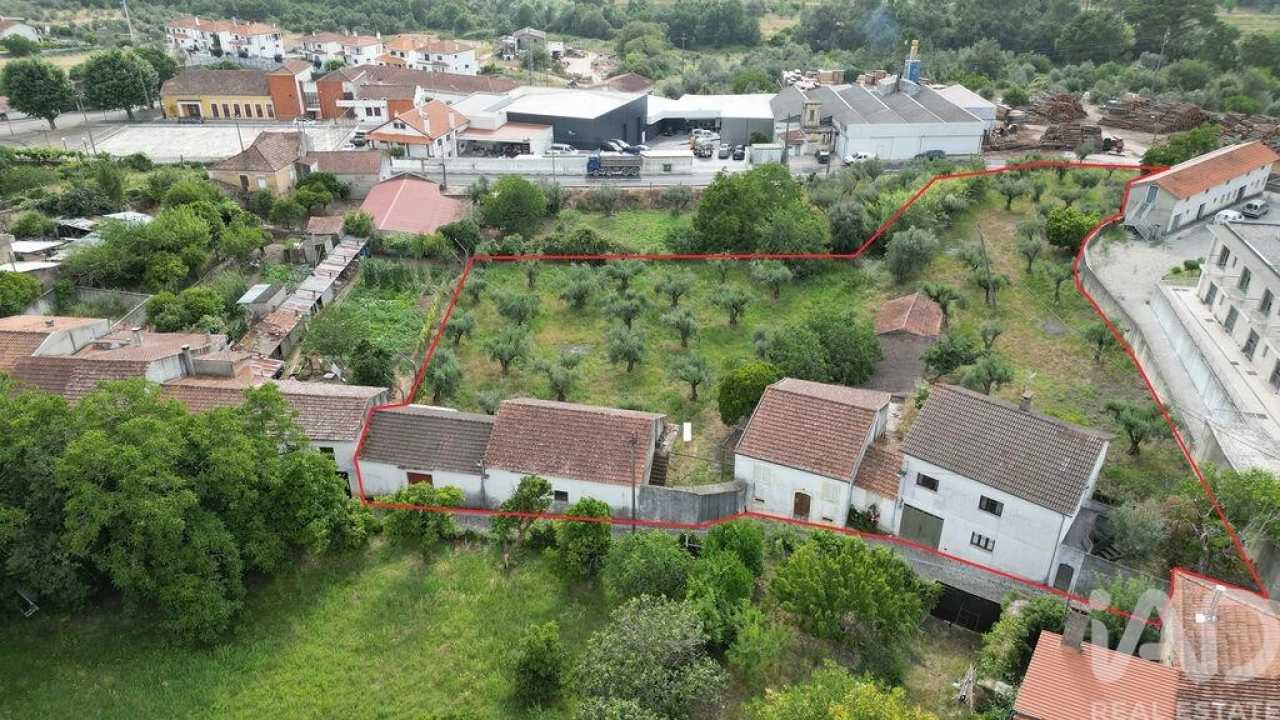Moradia para Venda em Espinhal Foto 1