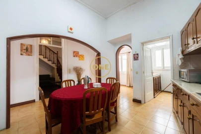 Moradia T5 para Venda em Vila Franca do Campo (São Pedro)