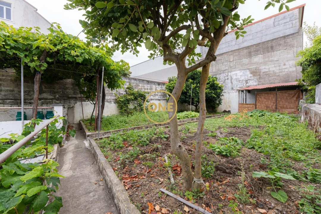 Moradia T5 para Venda em Vila Franca do Campo (São Pedro) Foto 16