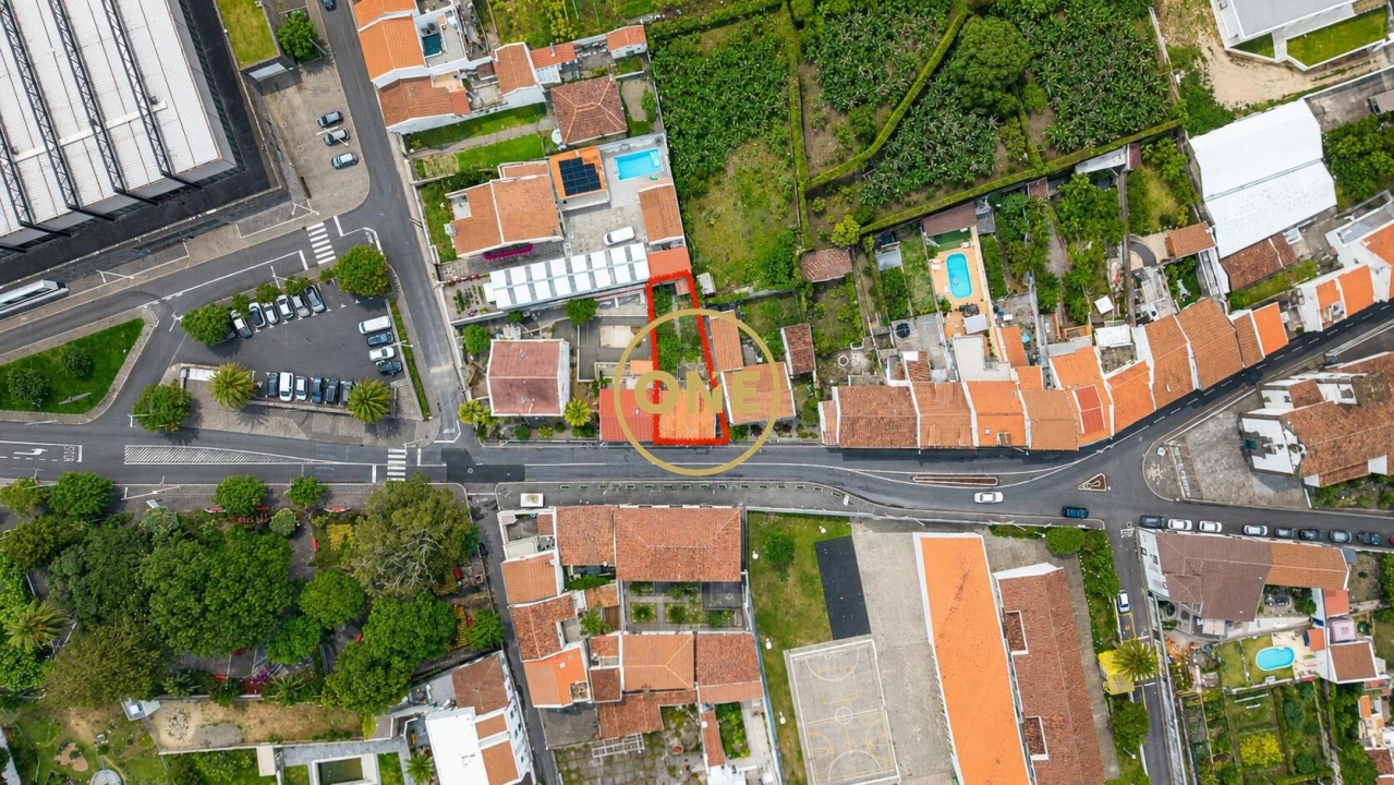 Moradia T5 para Venda em Vila Franca do Campo (São Pedro) Foto 31