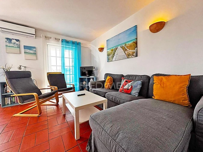 Apartamento T2 para Venda em Quarteira Foto 18