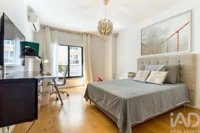 Apartamento T3 para Venda em Olivais