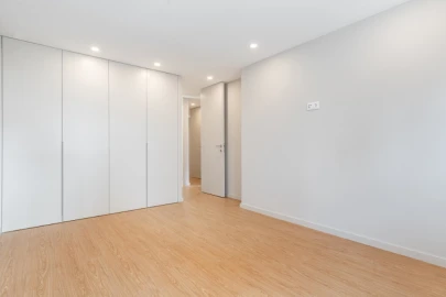 Apartamento T3 para Venda em São Vicente (Braga)