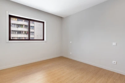 Apartamento T3 para Venda em São Vicente (Braga)