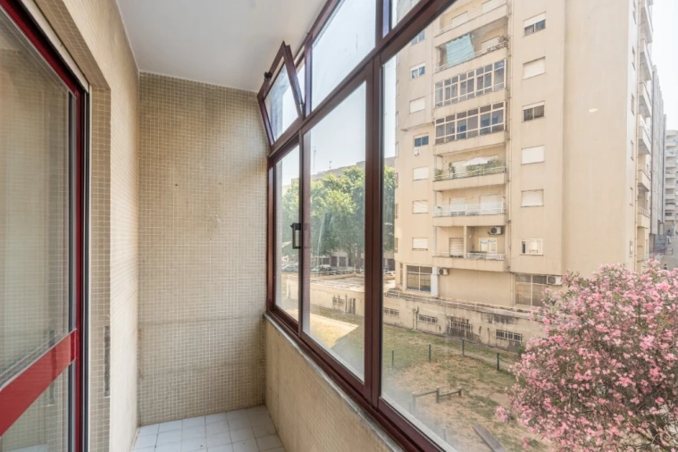 Apartamento T3 para Venda em São Vicente (Braga) Foto 16