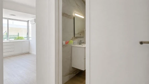 Apartamento T2 para Arrendamento em União das Freguesias de Setúbal