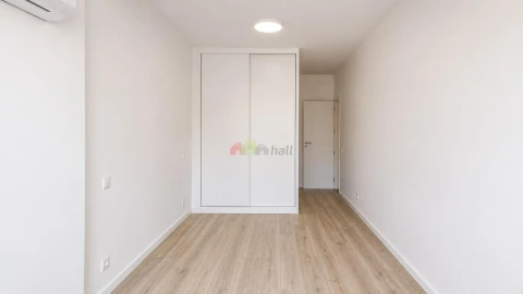 Apartamento T2 para Arrendamento em União das Freguesias de Setúbal