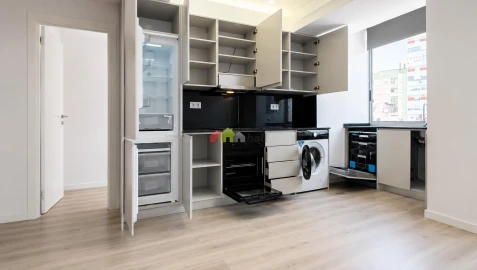 Apartamento T2 para Arrendamento em União das Freguesias de Setúbal