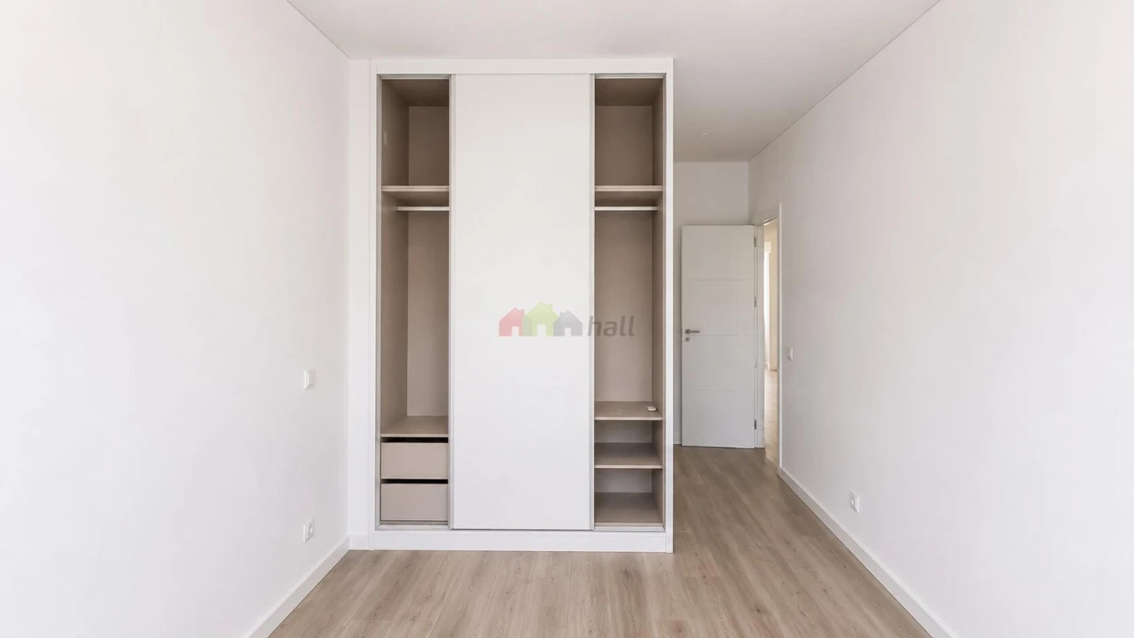 Apartamento T2 para Arrendamento em União das Freguesias de Setúbal Foto 28