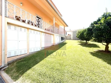 Moradia T4 para Venda em Vila Verde e Barbudo