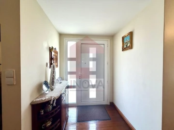 Moradia T4 para Venda em Vila Verde e Barbudo