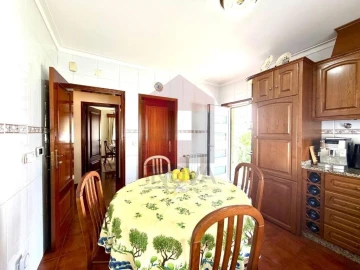 Moradia T4 para Venda em Vila Verde e Barbudo