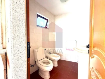 Moradia T4 para Venda em Vila Verde e Barbudo