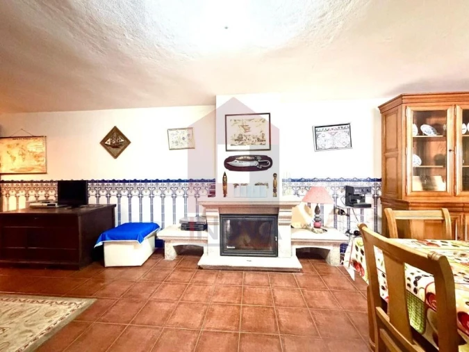 Moradia T4 para Venda em Vila Verde e Barbudo Foto 32