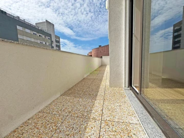Apartamento T3 para Venda em Póvoa de Varzim, Beiriz e Argivai