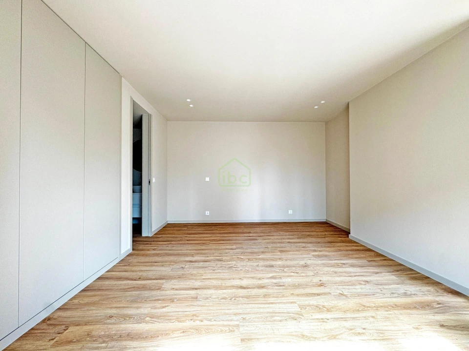 Apartamento T3 para Venda em Póvoa de Varzim, Beiriz e Argivai Foto 11