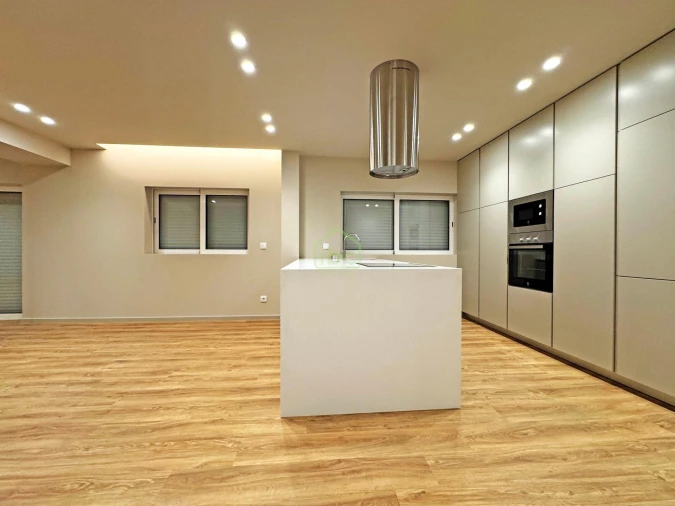 Apartamento T3 para Venda em Póvoa de Varzim, Beiriz e Argivai Foto 5