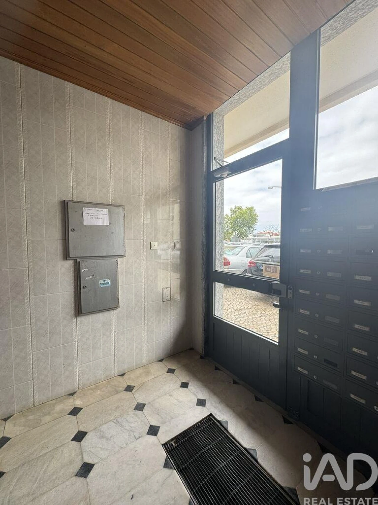 Apartamento T2 para Venda em Laranjeiro e Feijó Foto 33