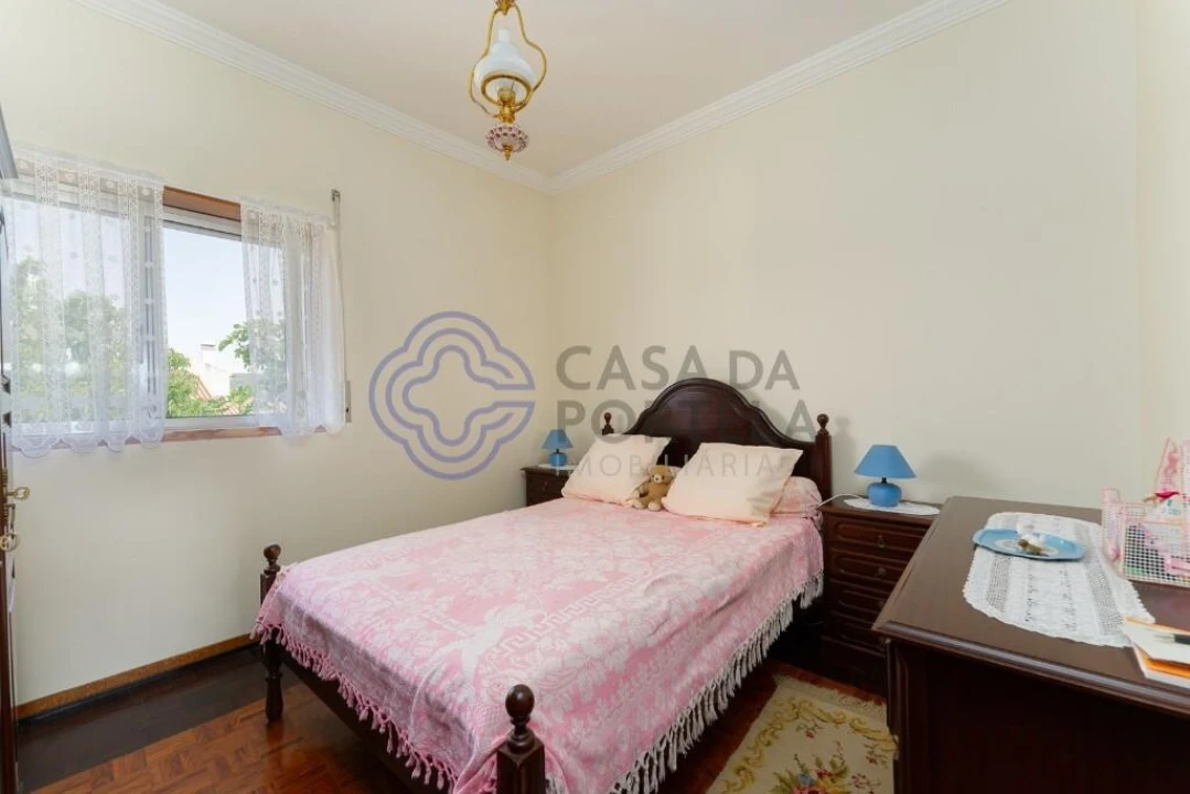 Moradia T2 para Venda em Chãos Foto 9