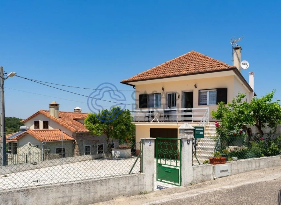 Moradia T2 para Venda em Chãos Foto 27