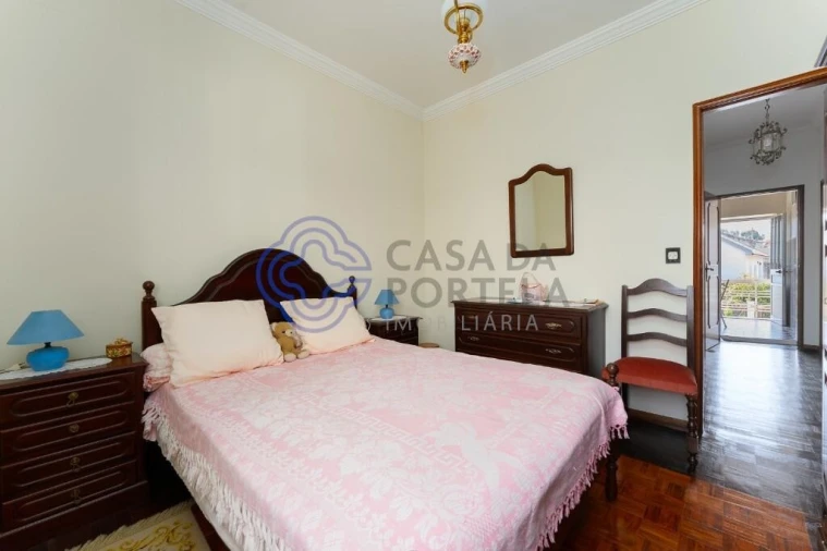 Moradia T2 para Venda em Chãos Foto 10