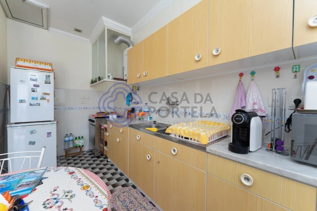 Moradia T2 para Venda em Chãos Foto 3