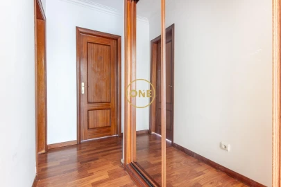 Apartamento T3 para Venda em Corroios