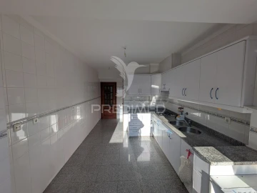 Apartamento T2 para Venda em Viseu