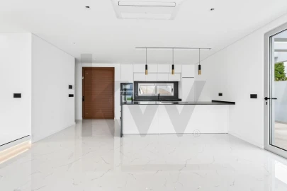Moradia T3 para Venda em Canhas
