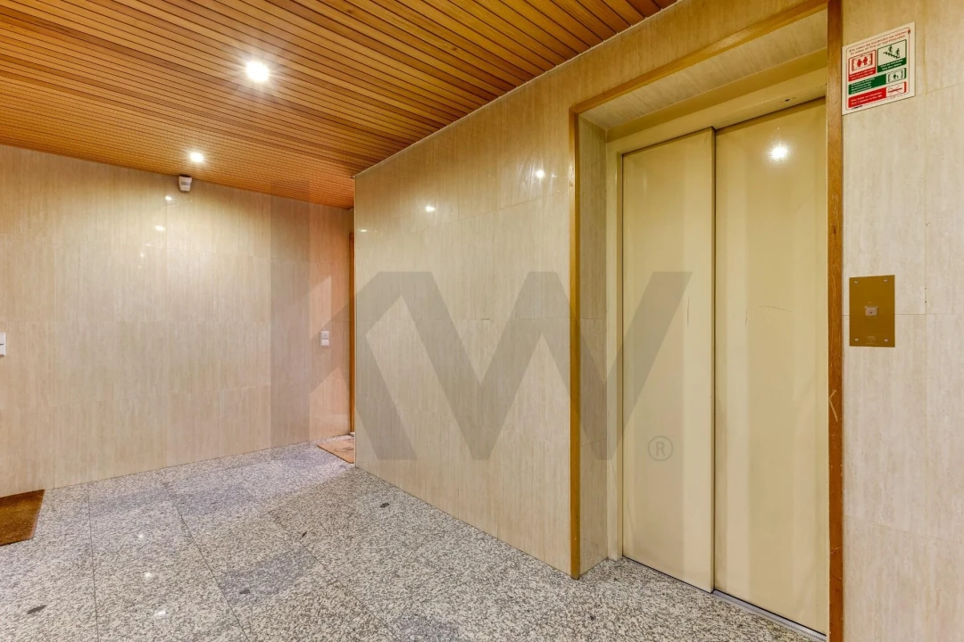 Apartamento T3 para Venda em Aguas Santas Foto 29