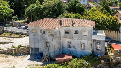 Prédio para Venda em Agualva e Mira-Sintra