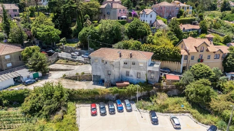 Prédio para Venda em Agualva e Mira-Sintra
