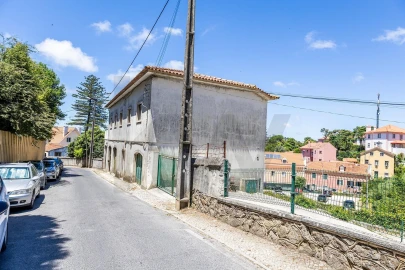 Prédio para Venda em Agualva e Mira-Sintra