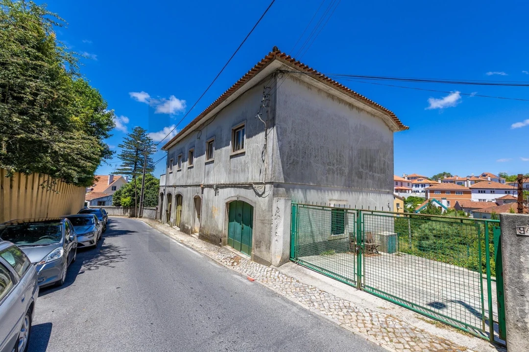 Prédio para Venda em Agualva e Mira-Sintra Foto 1