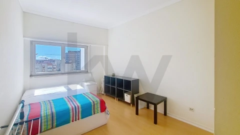 Apartamento T3 para Arrendamento em Lumiar