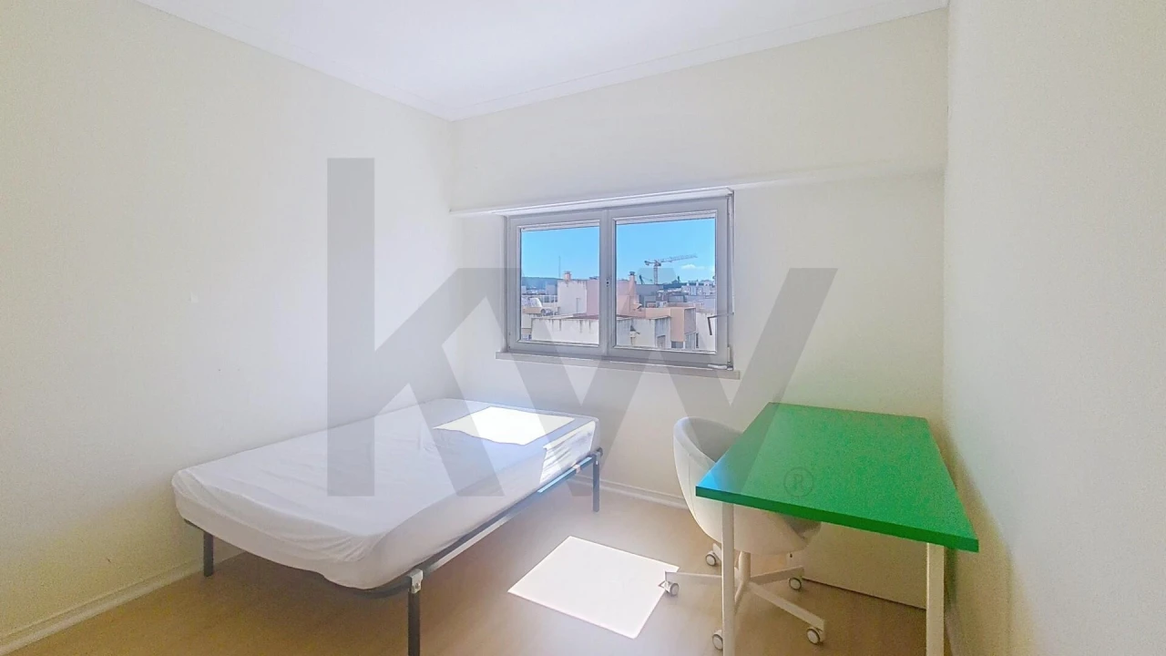 Apartamento T3 para Arrendamento em Lumiar Foto 30