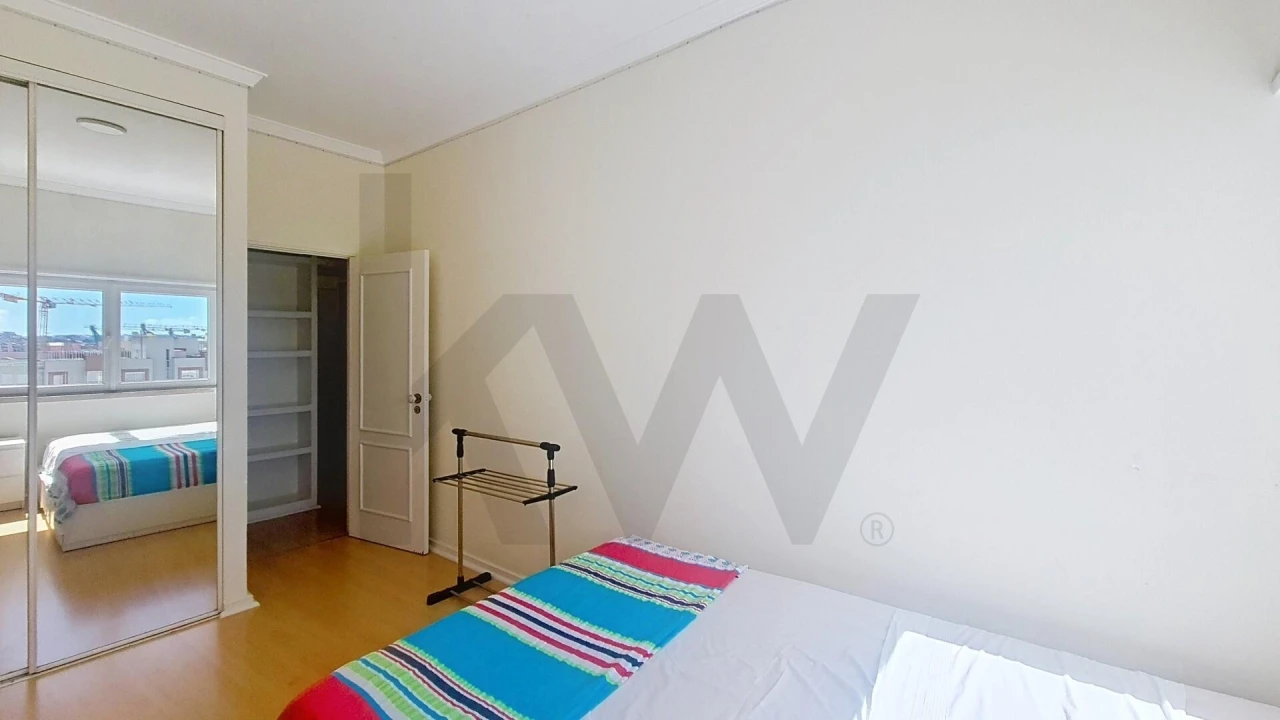 Apartamento T3 para Arrendamento em Lumiar Foto 26