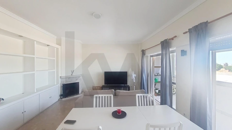 Apartamento T3 para Arrendamento em Lumiar Foto 11