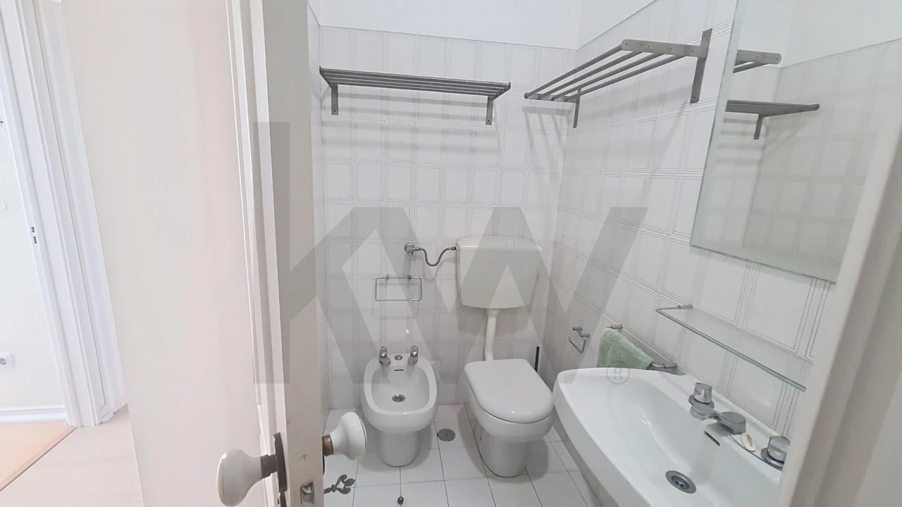 Apartamento T3 para Arrendamento em Lumiar Foto 32