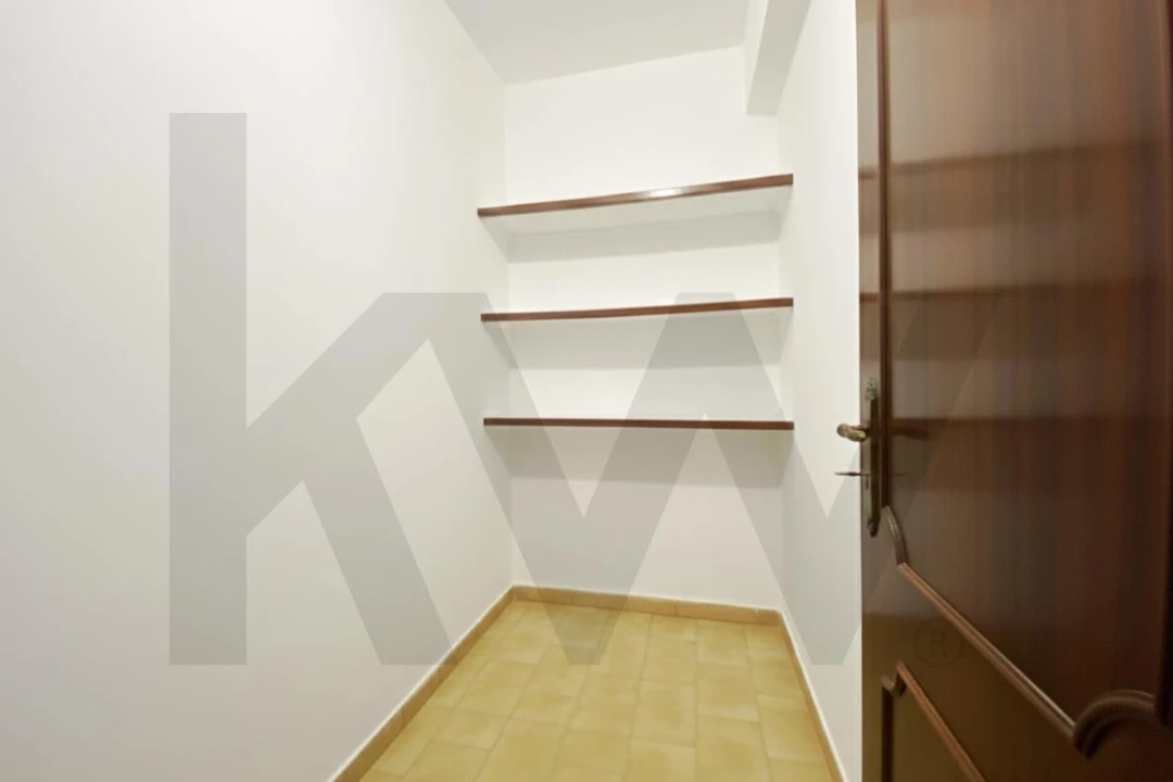 Apartamento T2 para Arrendamento em Algueirão-Mem Martins Foto 17
