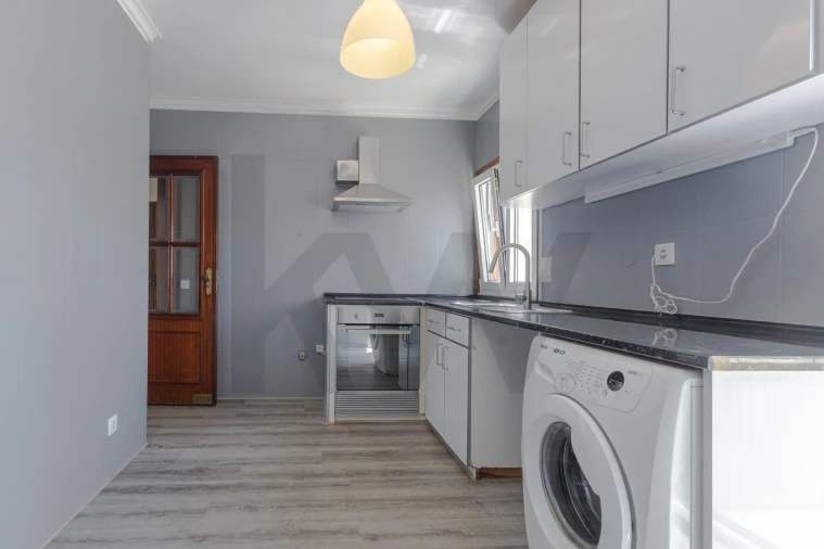 Apartamento T2 para Venda em Oliveira do Douro Foto 14