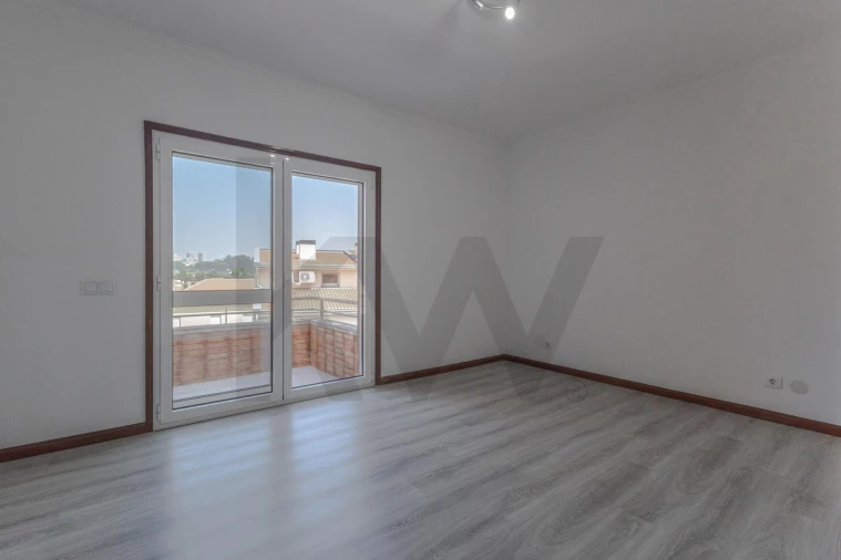 Apartamento T2 para Venda em Oliveira do Douro Foto 29