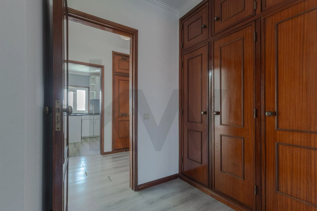 Apartamento T2 para Venda em Oliveira do Douro Foto 22