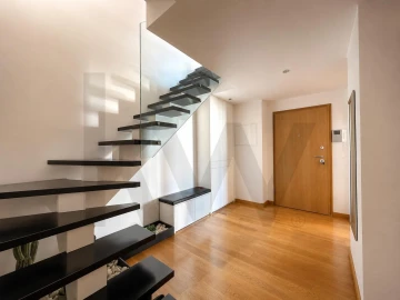 Apartamento T4 para Venda em Ajuda