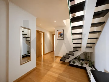 Apartamento T4 para Venda em Ajuda