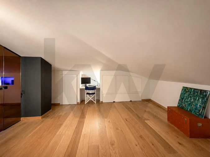 Apartamento T4 para Venda em Ajuda Foto 19
