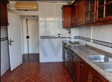 Apartamento T2 para Venda em Cacém e São Marcos