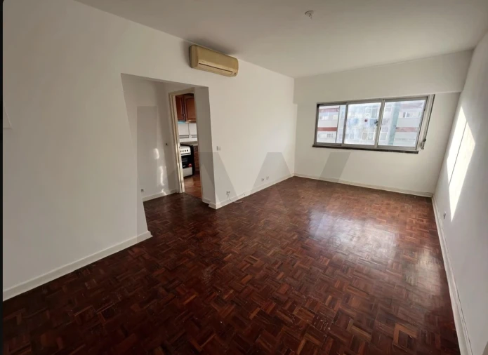 Apartamento T2 para Venda em Cacém e São Marcos Foto 5